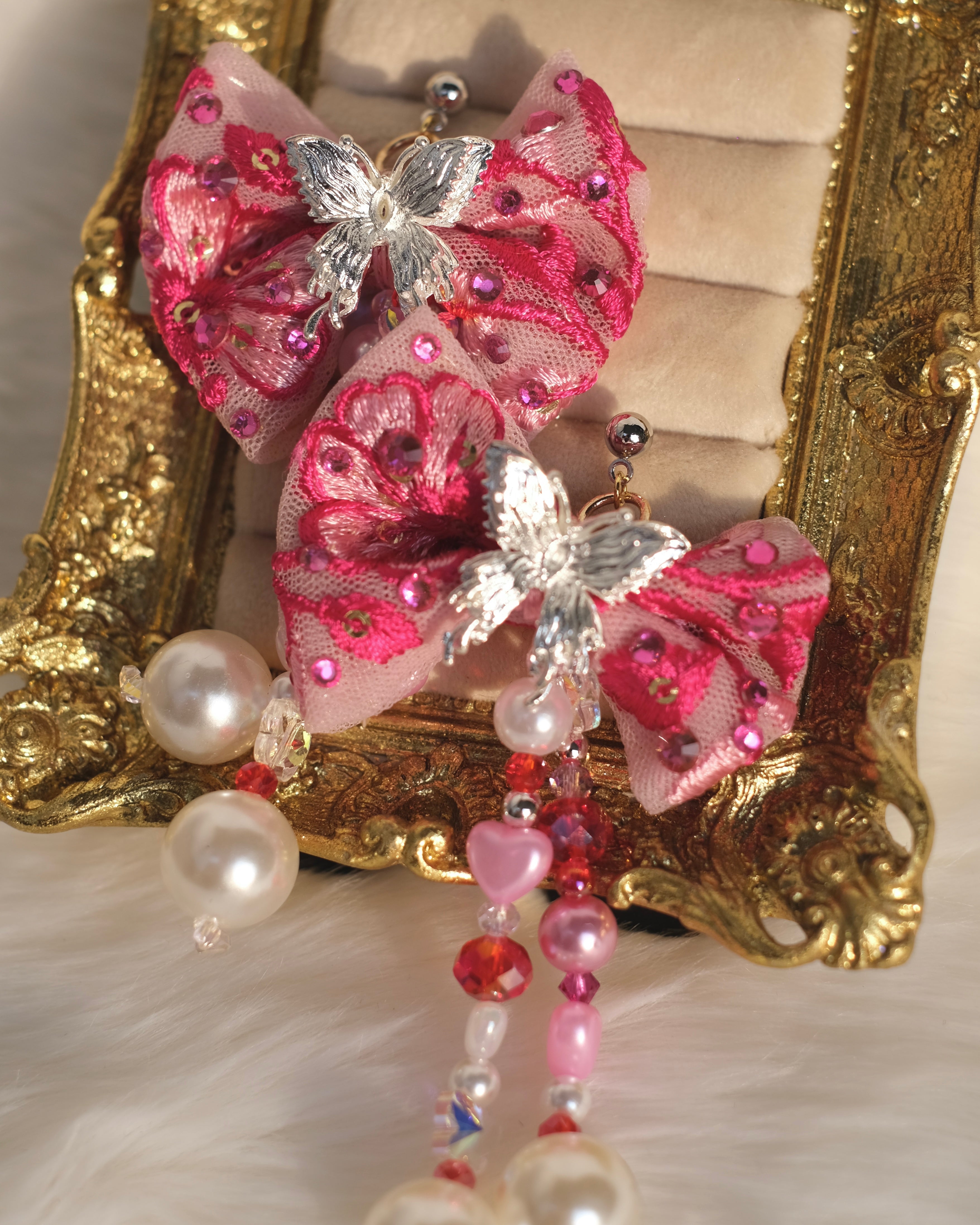 プティ・ティアラ・ドロップ・ピアス